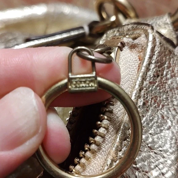 Coach Poppy Jazzy Rare gold Crossbody Bag 20384E Great Condition - Picture 4 of 16